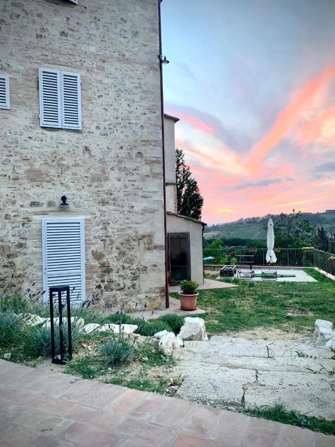 Hotel Birillo 1824 à Poggibonsi Extérieur photo